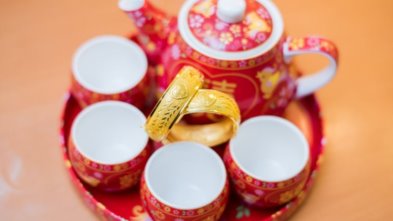 The Tea Ceremony Tradition: Honouring Family and Unity at your Sydney Chinese Wedding 